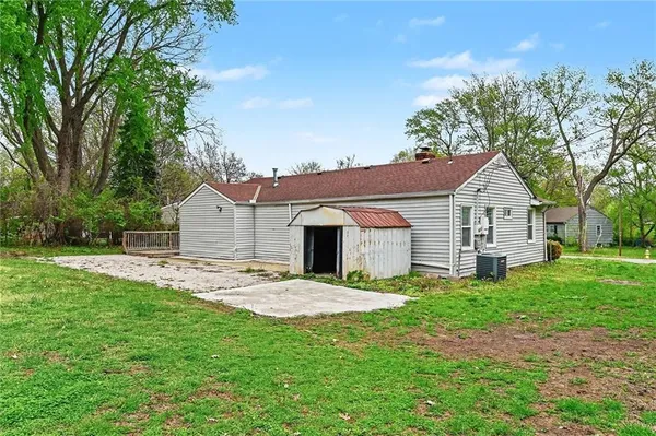 $234,900 | 13308 8th Street, Grandview, MO 64030