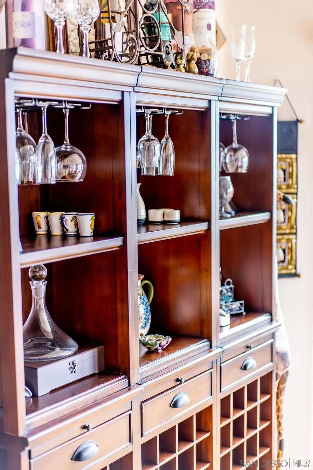 2110 Locust Street San Diego, CA 92106 - Photo 23 of 48 a room with shelf