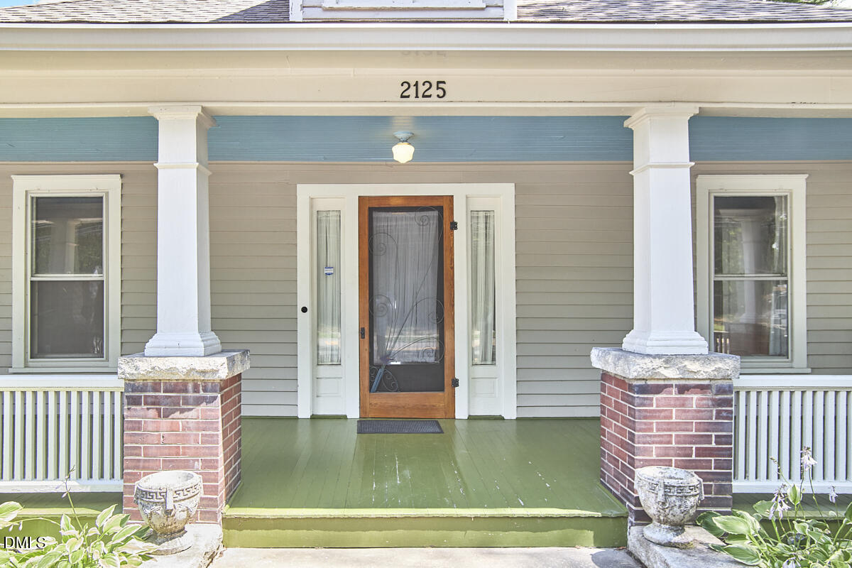 2125 Chapel Hill Road Durham, NC 27707 - Photo 3 of 34