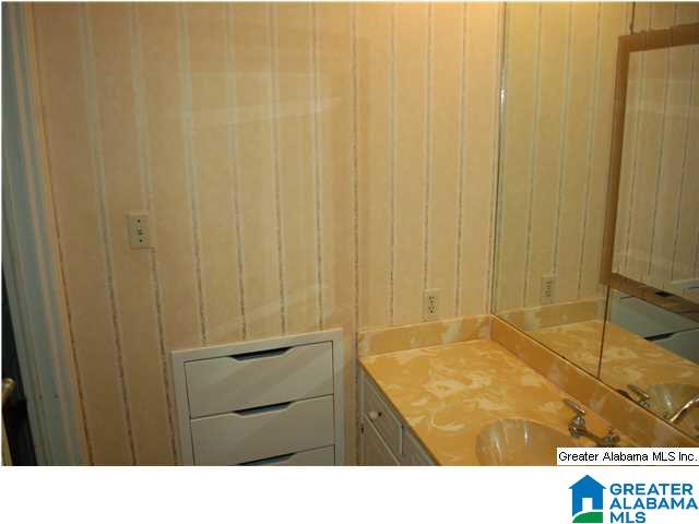 291 Shades Crest Road Birmingham, AL 35226 - Photo 12 of 21