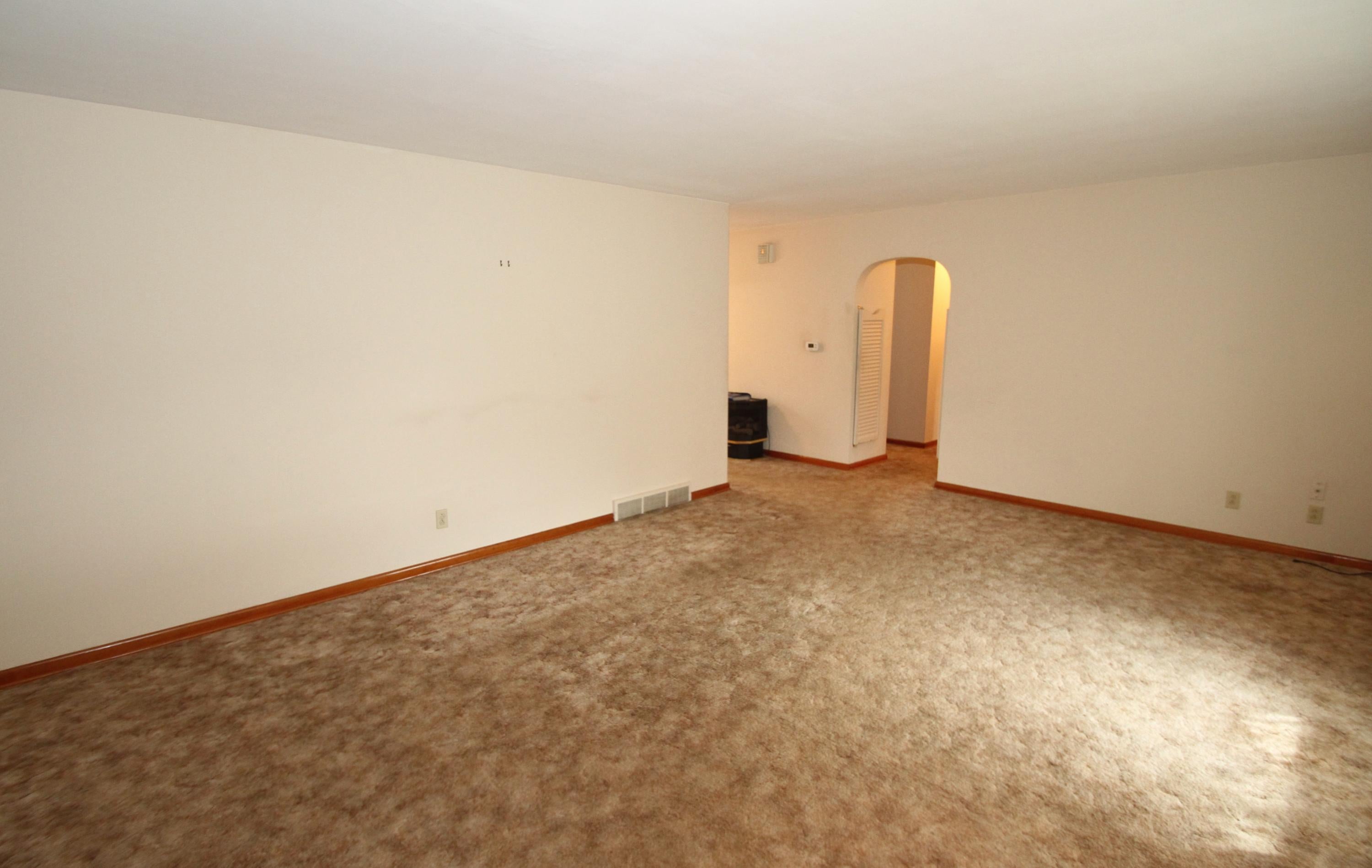 322 Rowan Road White Sulphur Springs, WV 24986 - Photo 9 of 37 Gallery Image 9