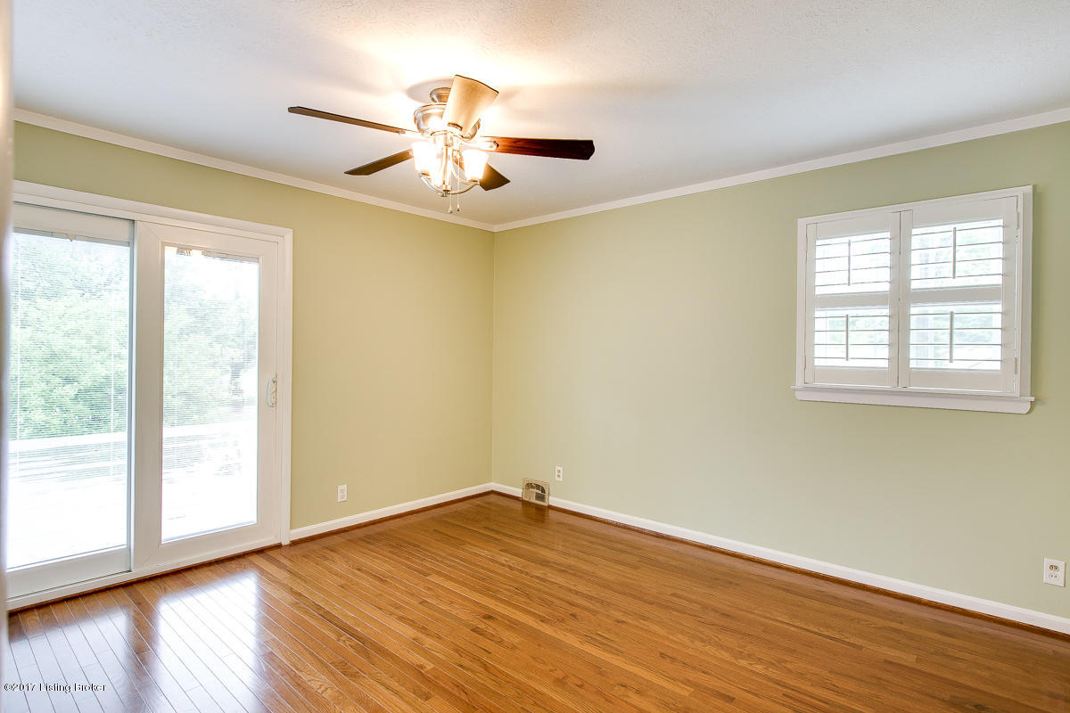 123 Blue Ridge Road Louisville, KY 40223 - Photo 19 of 32 123 Blue Ridge-19