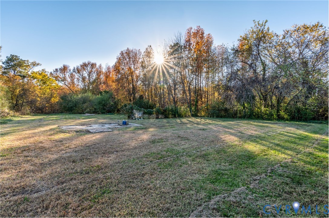 1649 Meadow Road Sandston, VA 23150 - Photo 5 of 25 Gallery Image 5