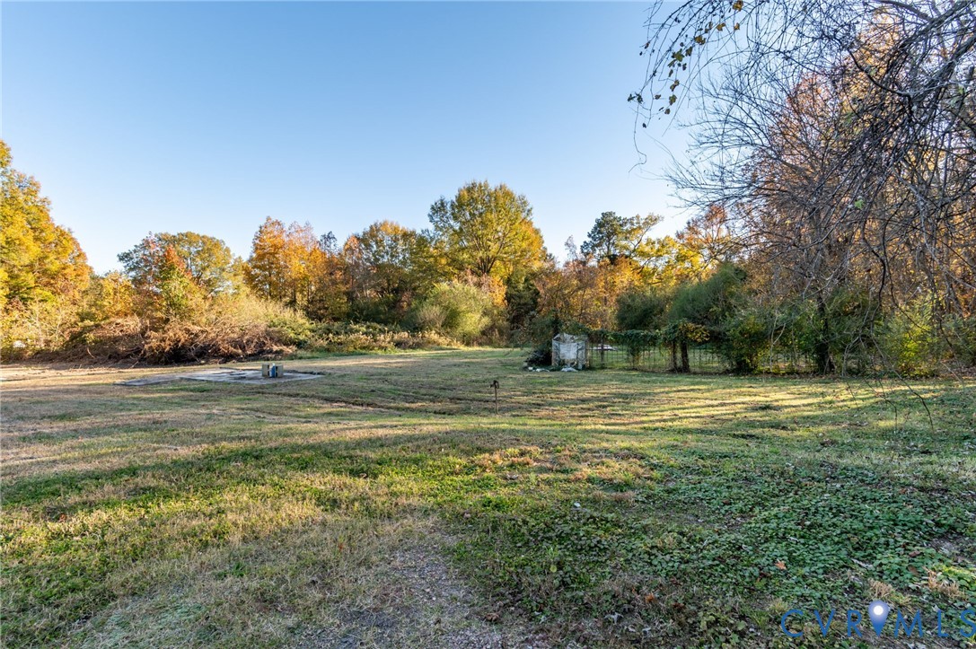 1649 Meadow Road Sandston, VA 23150 - Photo 6 of 25 Gallery Image 6