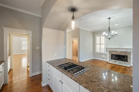 $989,000 | 1342 Allston Street, Houston, TX 77008