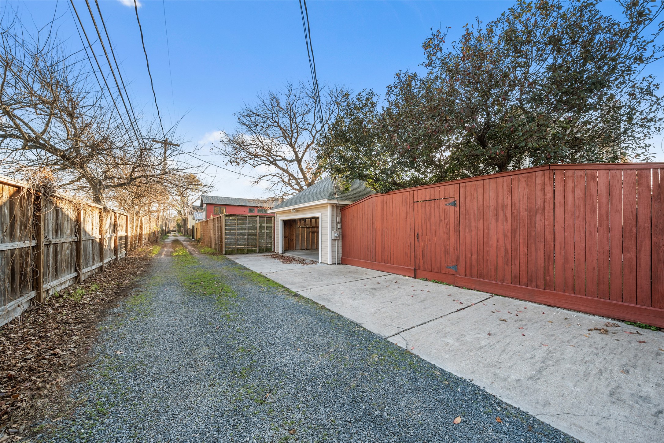 1342 Allston Street Houston, TX 77008 - Photo 35 of 39 Detached garage plus two additional off-street parking spaces via alley access.