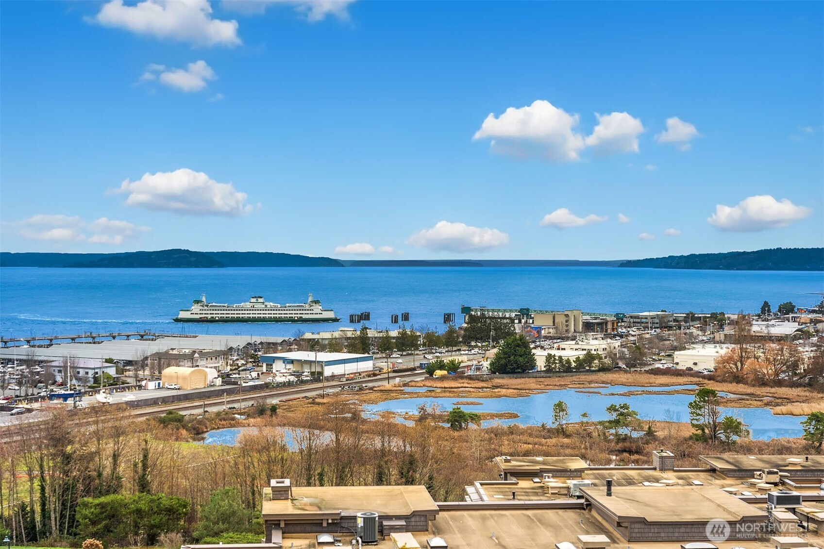 50 Pine Street, Unit 404 Edmonds, WA 98020 - Photo 6 of 33