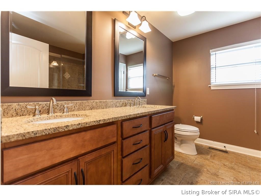 2017 Leanders Road Floyds Knobs, IN 47119 - Photo 24 of 67 Gallery Image 24