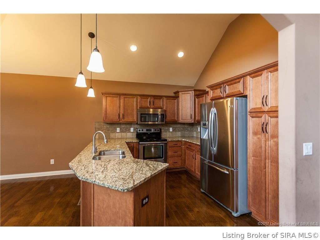 2017 Leanders Road Floyds Knobs, IN 47119 - Photo 7 of 67 Gallery Image 7