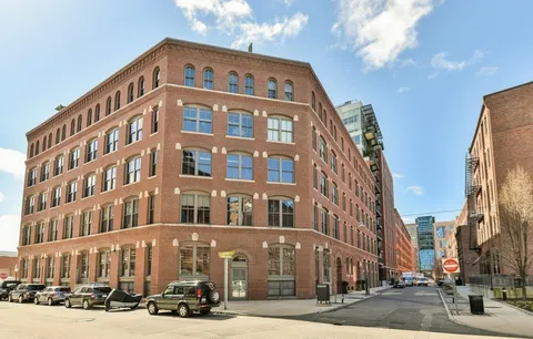 $1,325,000 | 35 Channel Center Street, Unit 206, Boston, MA 02210