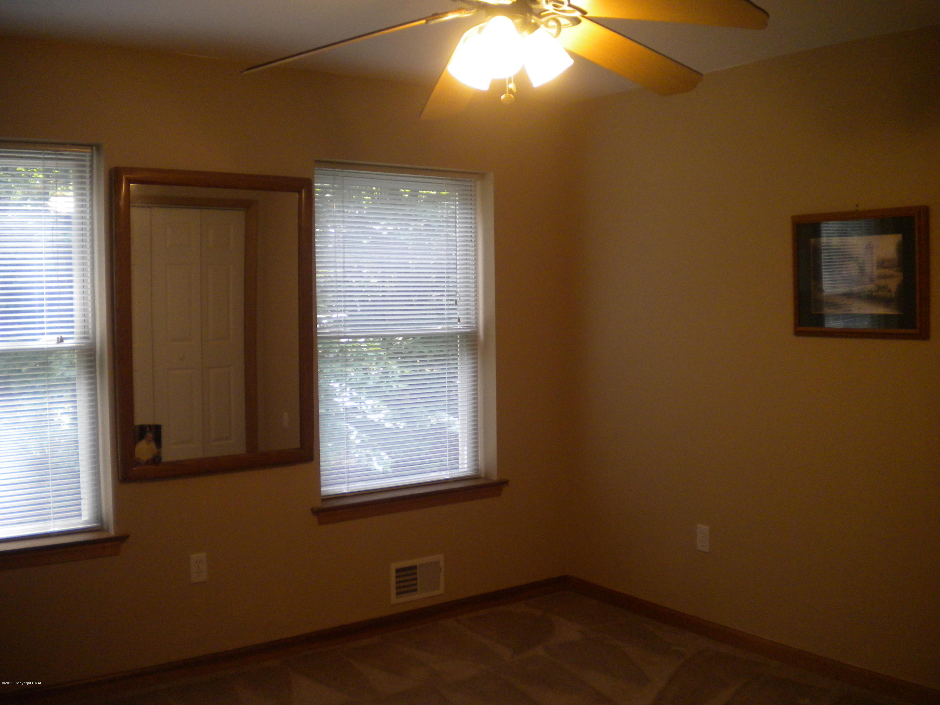 67 Sheffick Road Gouldsboro, PA 18424 - Photo 10 of 31 DSCN2355
