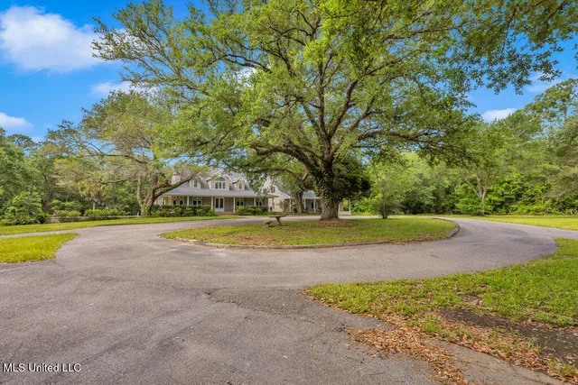 $1,600,000 | 24071 Cuevas Delisle Road, Unit A), Pass Christian, MS 39571