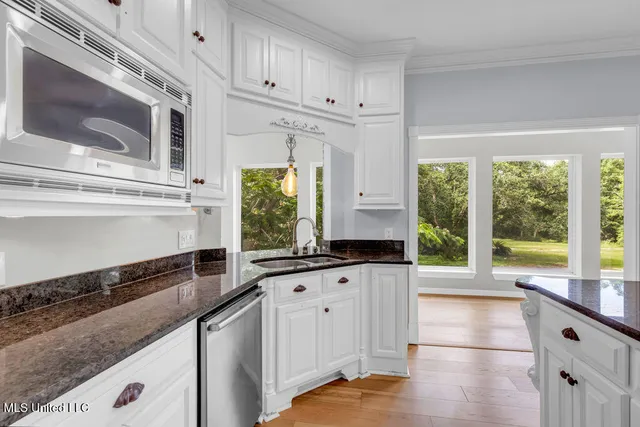 $1,600,000 | 24071 Cuevas Delisle Road, Unit A), Pass Christian, MS 39571