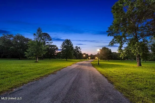 $1,600,000 | 24071 Cuevas Delisle Road, Unit A), Pass Christian, MS 39571