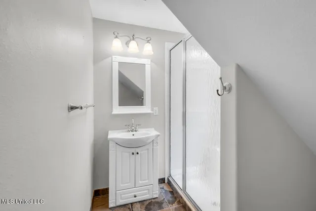 $1,600,000 | 24071 Cuevas Delisle Road, Unit A), Pass Christian, MS 39571