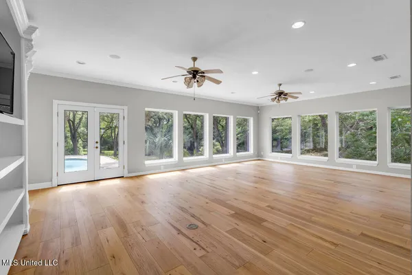 $1,600,000 | 24071 Cuevas Delisle Road, Unit A), Pass Christian, MS 39571