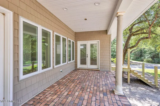 $1,600,000 | 24071 Cuevas Delisle Road, Unit A), Pass Christian, MS 39571