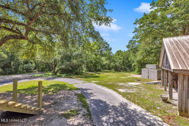 $1,600,000 | 24071 Cuevas Delisle Road, Unit A), Pass Christian, MS 39571