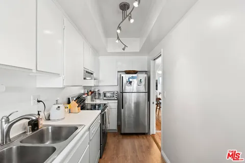 $4,250 | 900 Euclid Street, Unit 403, Santa Monica, CA 90403