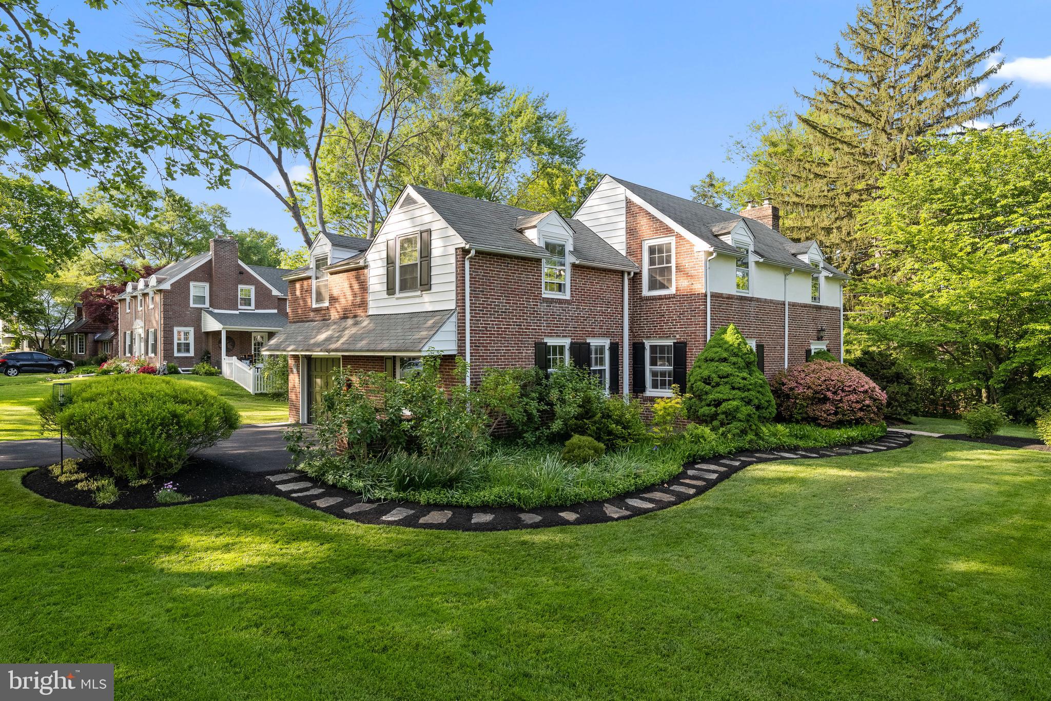 213 East Rose Valley Road Wallingford, PA 19086 - Photo 1 of 33 Curb Appeal!