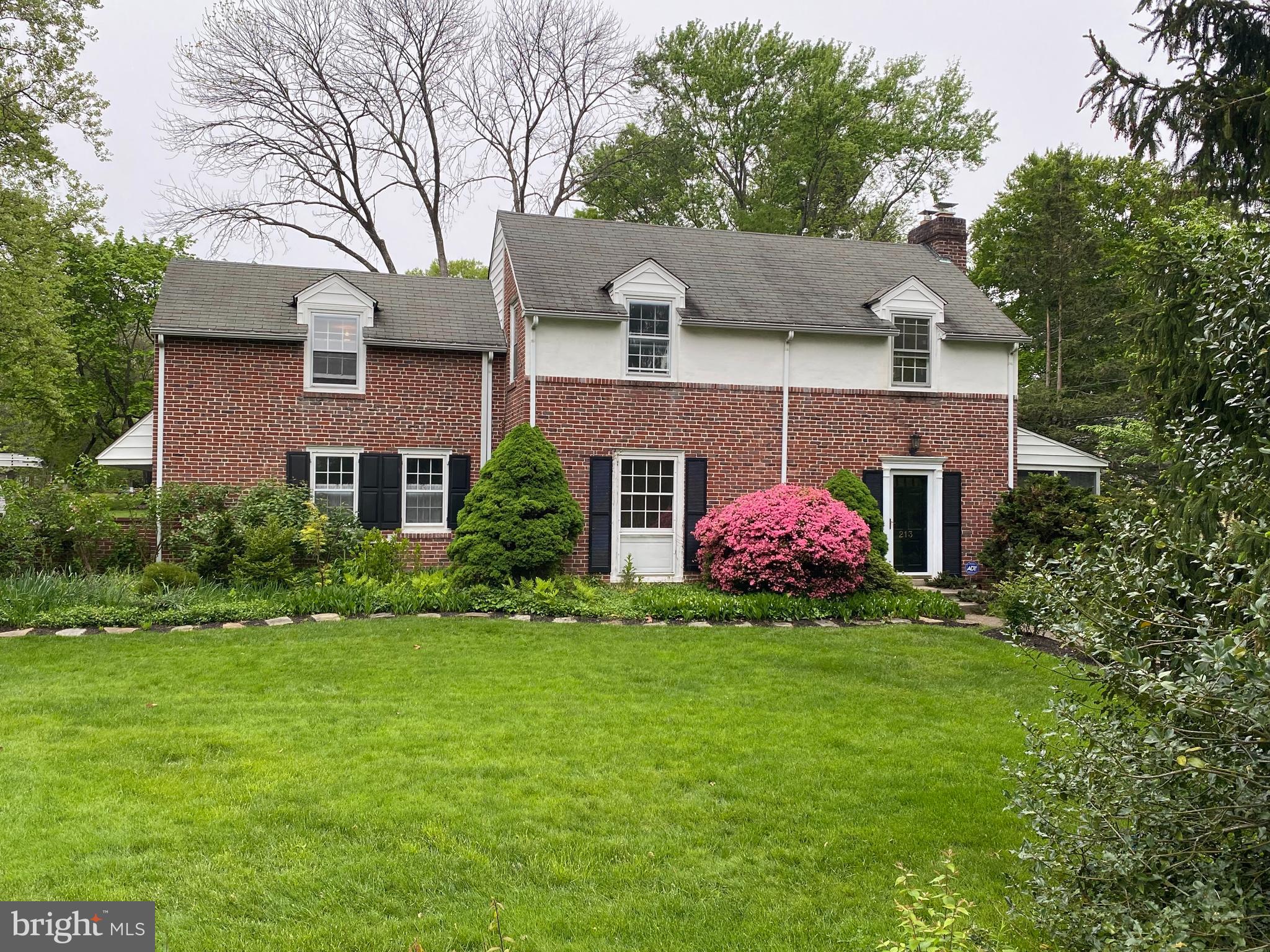 213 East Rose Valley Road Wallingford, PA 19086 - Photo 2 of 33 Exterior Front