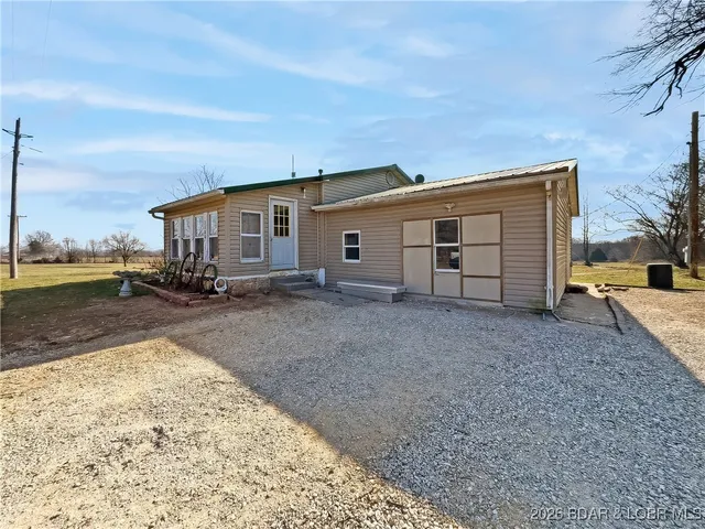 $258,500 | 2280 State Highway East, Montreal, MO 65591