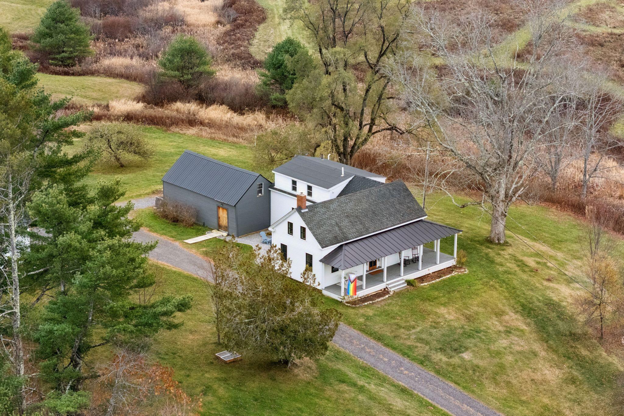10 Round Hill Lane Brunswick, ME 04011 - Photo 7 of 76 DJI_20251107120810_0470_D copy
