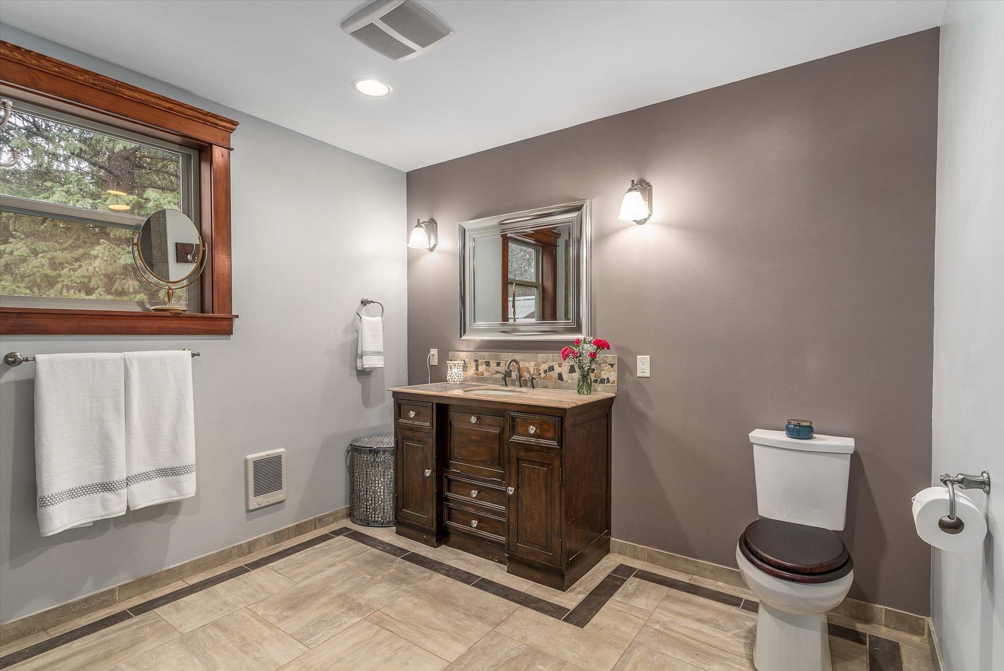 3072 Westside Calispel Road Usk, WA 99180 - Photo 12 of 50 Gallery Image 12