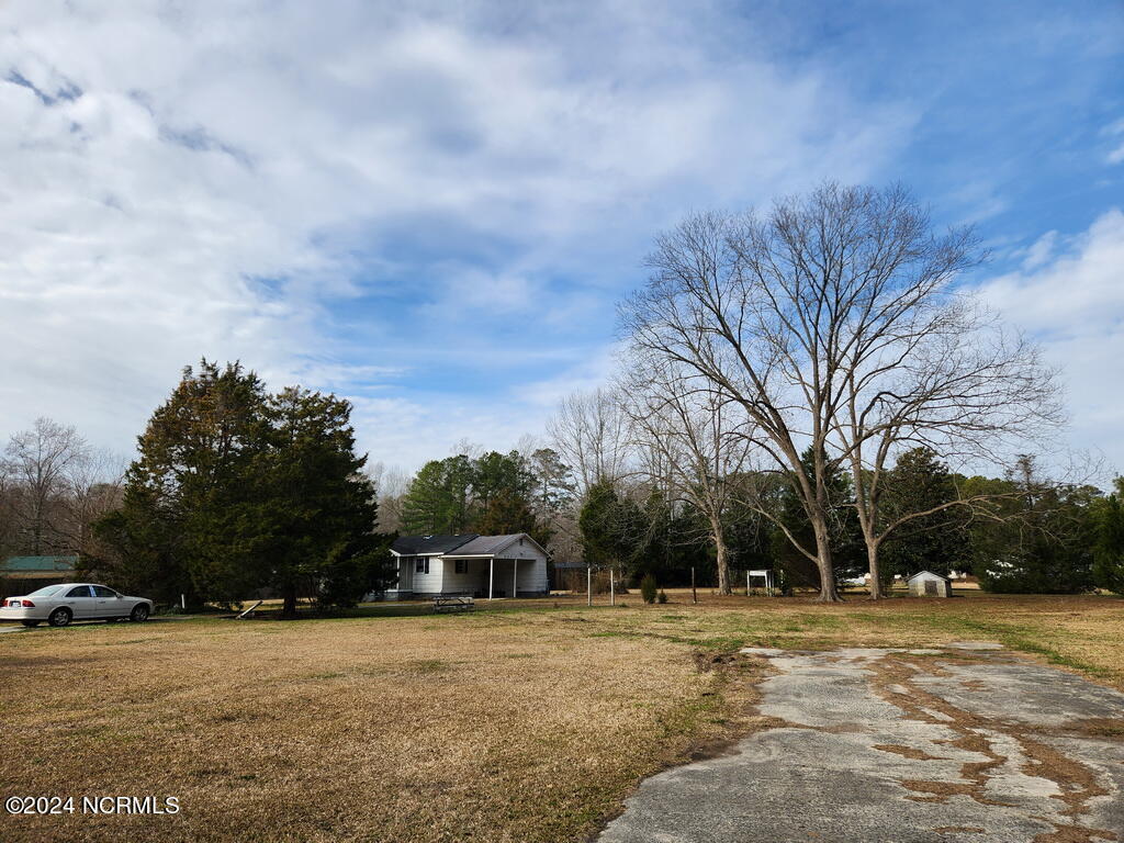 203 A Outerbridge Road Williamston, NC 27892 - Photo 2 of 16 FRONT