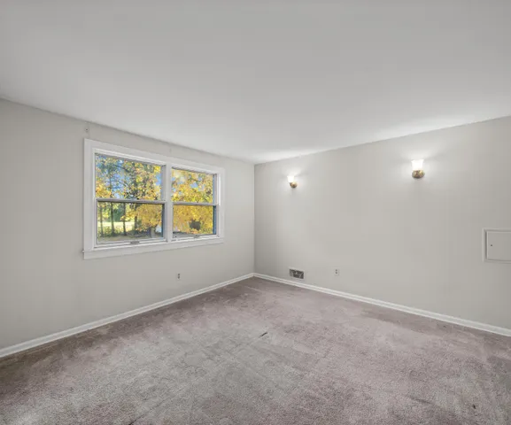 $515,000 | 28043 New Bedford, Farmington Hills, MI 48334