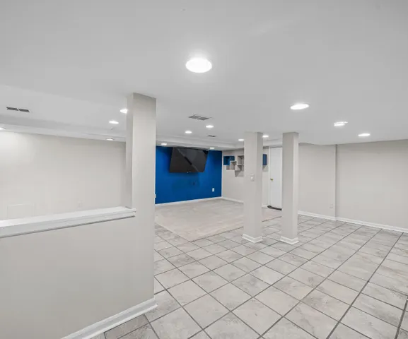 $515,000 | 28043 New Bedford, Farmington Hills, MI 48334