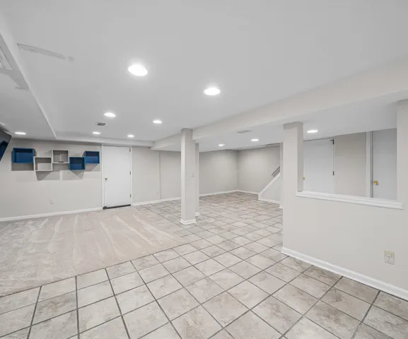 $515,000 | 28043 New Bedford, Farmington Hills, MI 48334