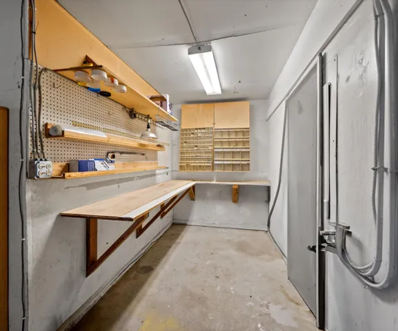 $515,000 | 28043 New Bedford, Farmington Hills, MI 48334