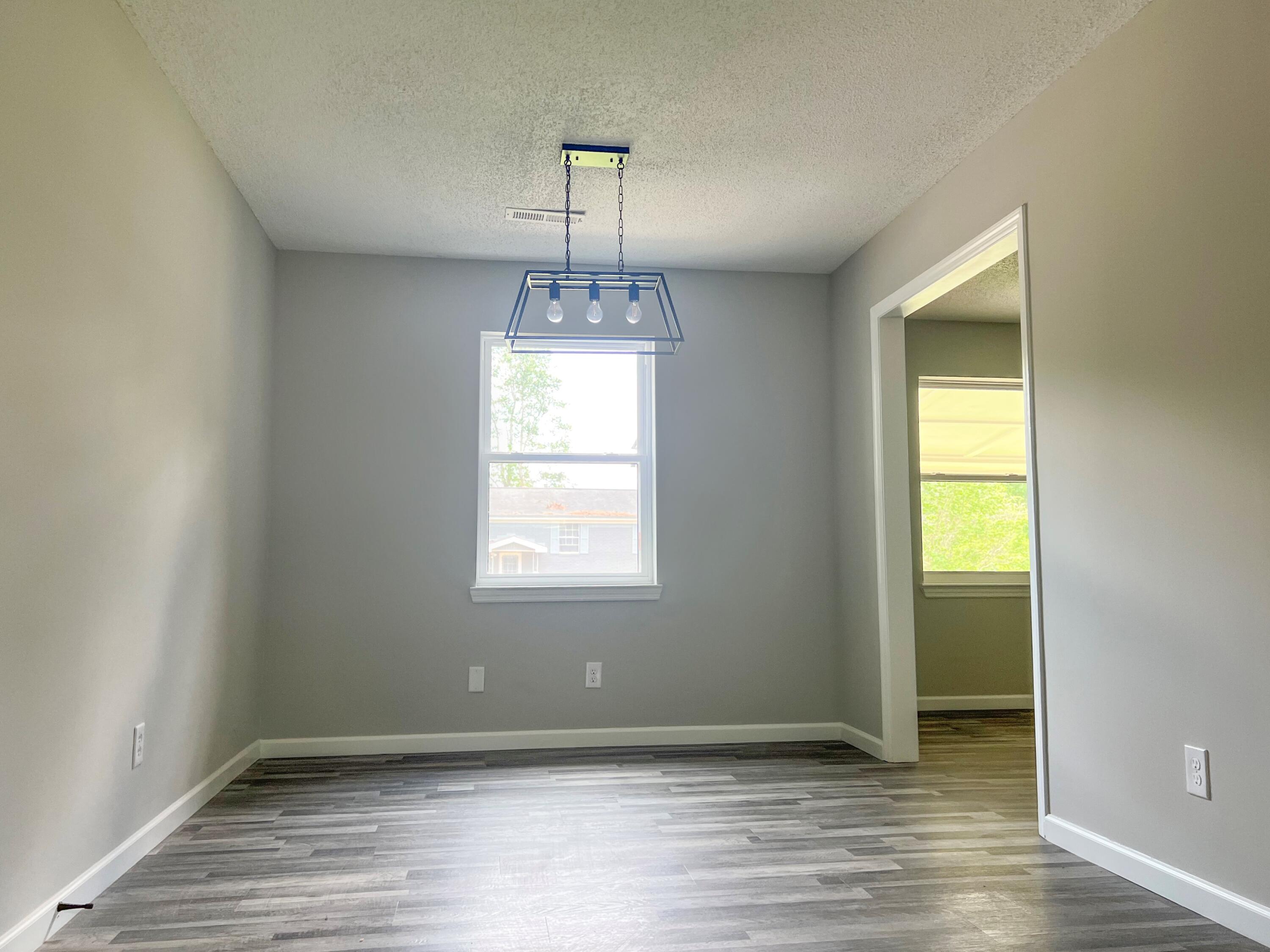 9 Cook Street LaFayette, GA 30728 - Photo 5 of 18 IMG_2976