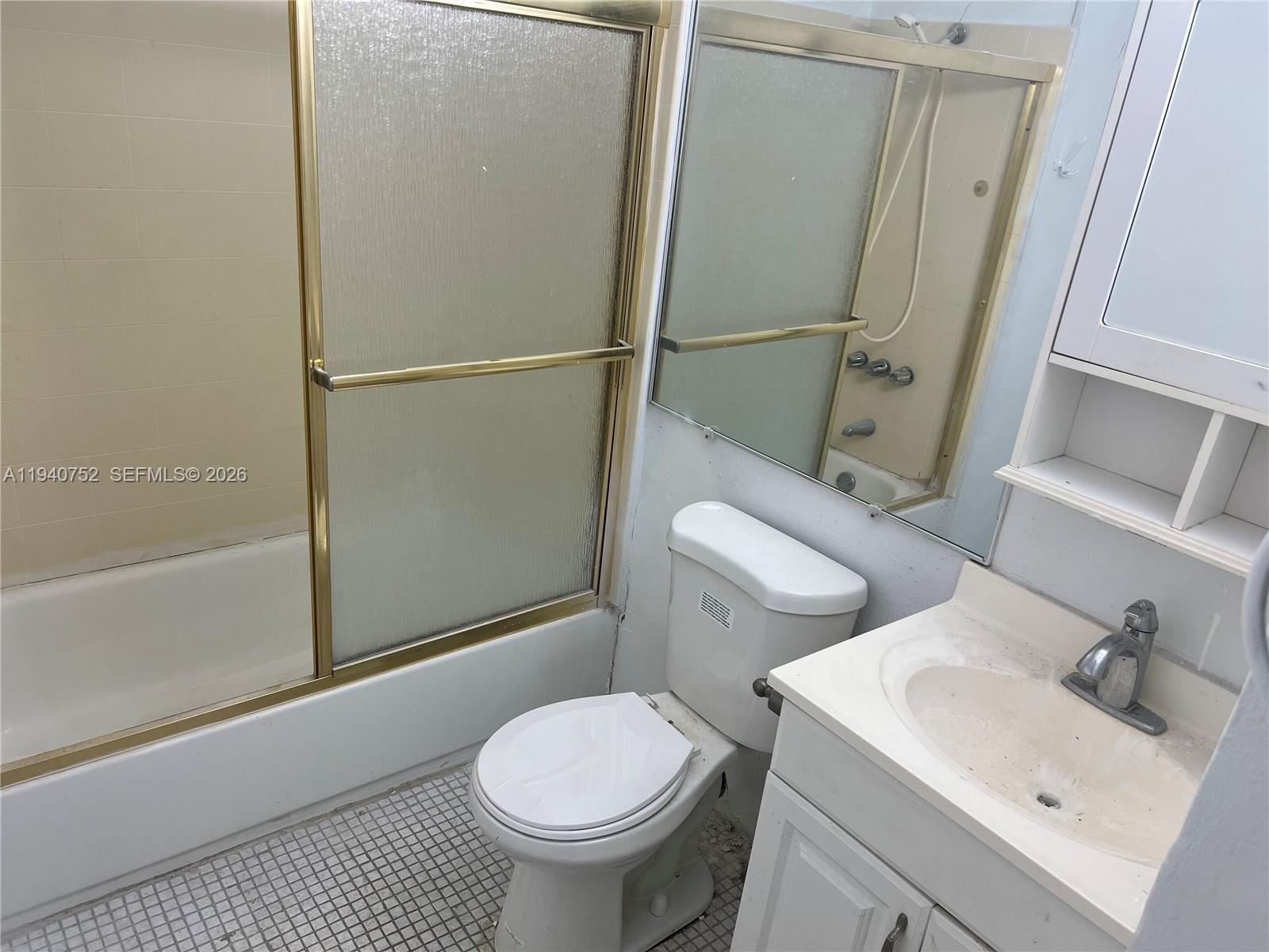 1880 Northwest 28th Street, Unit A Miami, FL 33142 - Photo 8 of 14