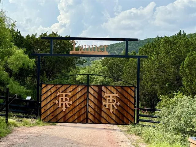 $2,899,900 | 642 Cedar Crk Rnch Trail, Tuscola, TX 79562