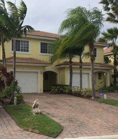 781 Imperial Lake Road West Palm Beach, FL 33413 - Photo 1 of 14 front