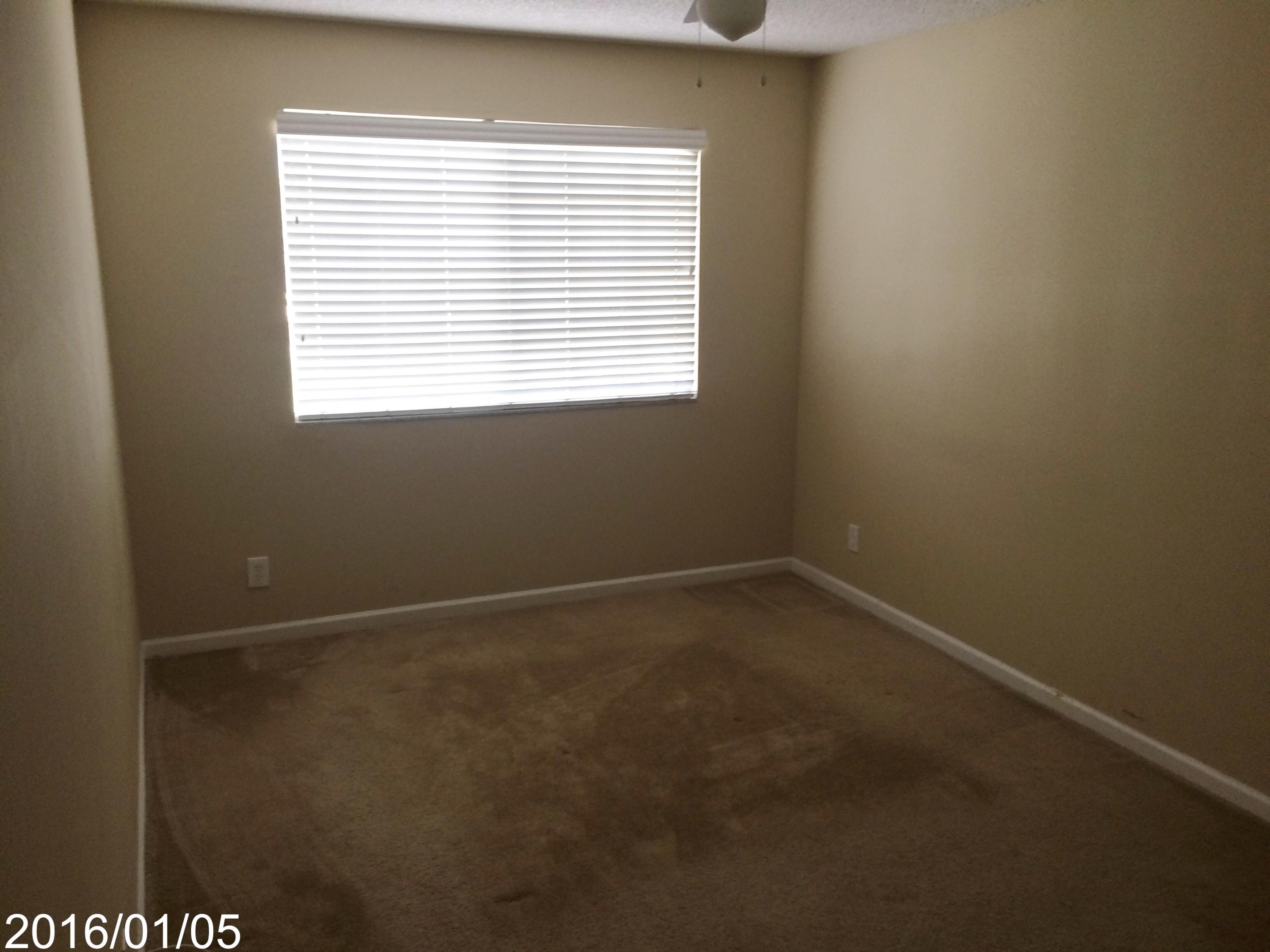 781 Imperial Lake Road West Palm Beach, FL 33413 - Photo 8 of 14 IMG_0285