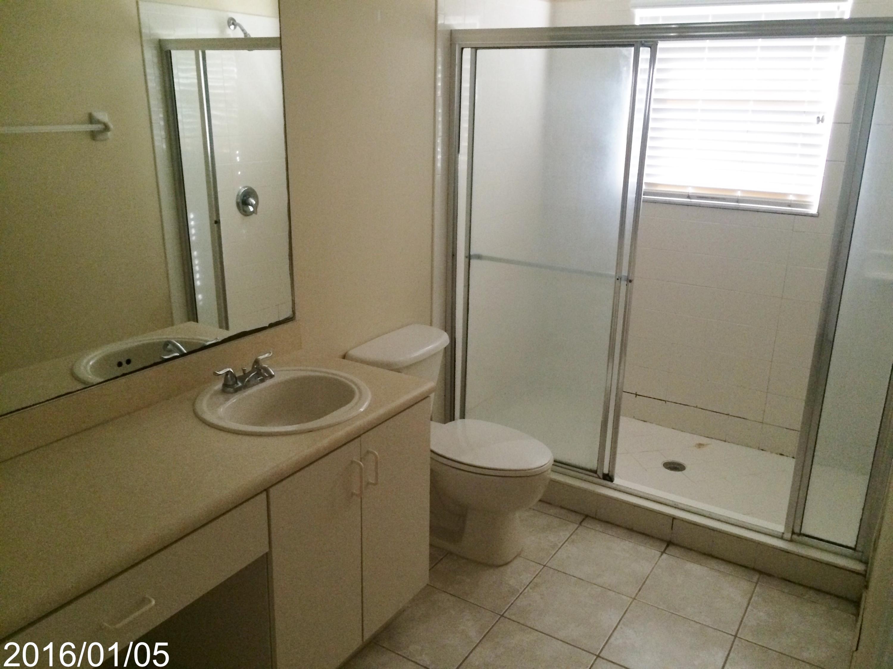 781 Imperial Lake Road West Palm Beach, FL 33413 - Photo 9 of 14 IMG_0281
