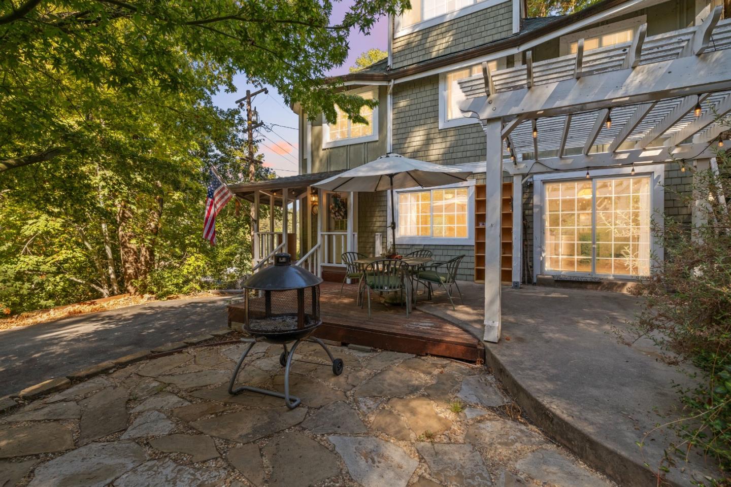600 Cook Way Ben Lomond, CA 95005 - Photo 65 of 85 a view of a house with backyard and sitting area