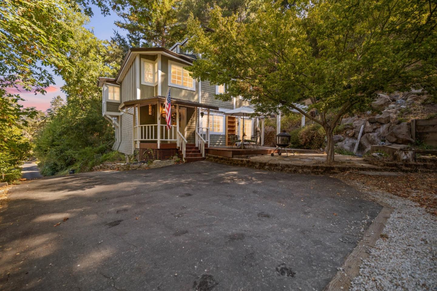 600 Cook Way Ben Lomond, CA 95005 - Photo 75 of 85 a front view of a house with a yard