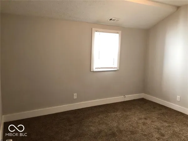 $1,500 | 651 North Beville Avenue, Indianapolis, IN 46201