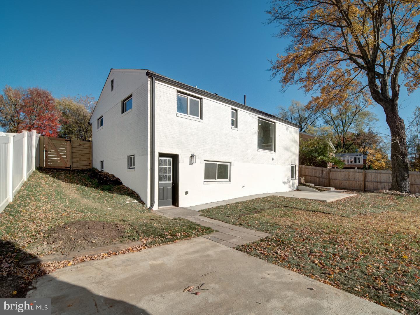 2906 Radius Road Silver Spring, MD 20902 - Photo 43 of 43 a view of a house with a yard