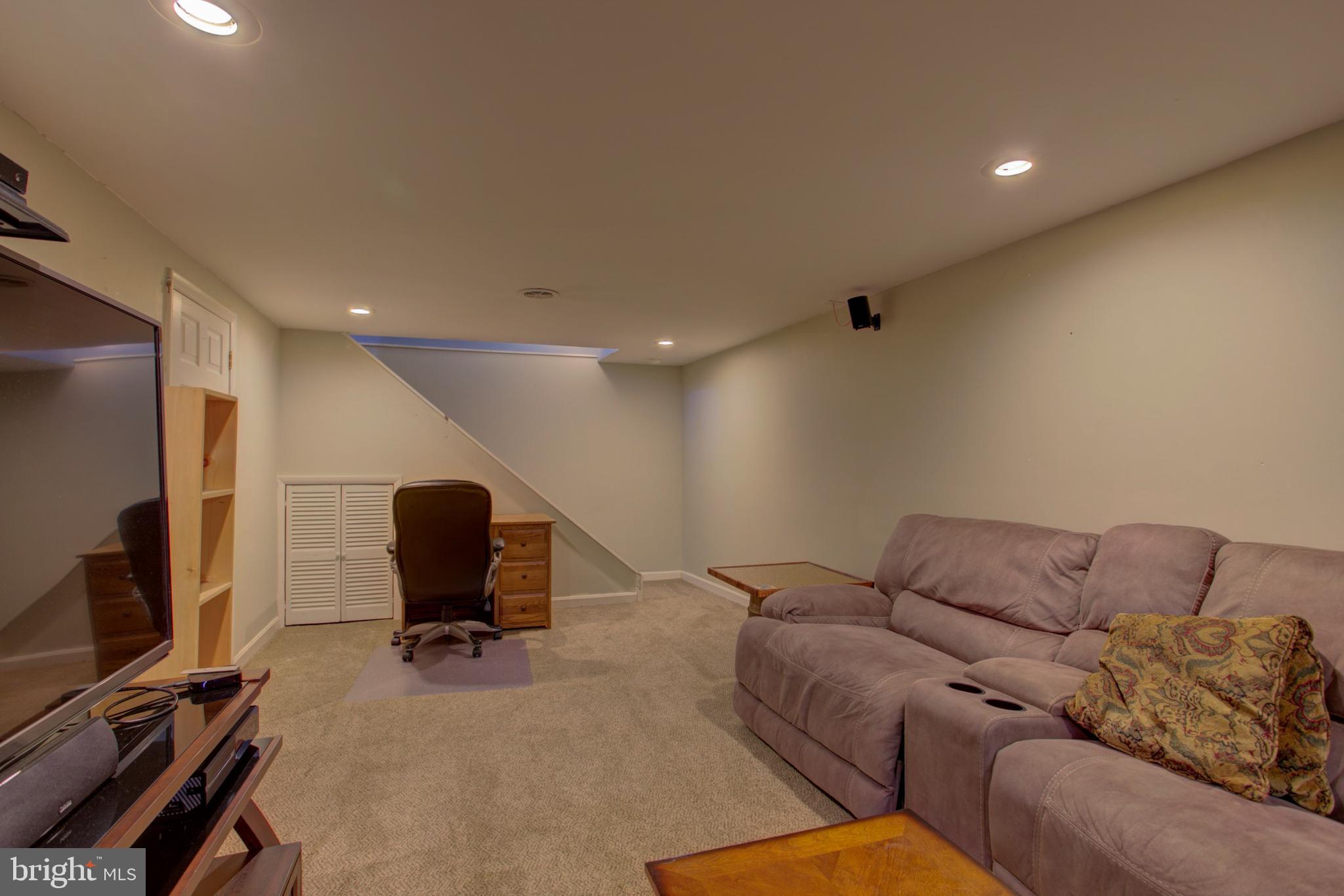1628 Robert Road Lancaster, PA 17601 - Photo 22 of 28 Gallery Image 22