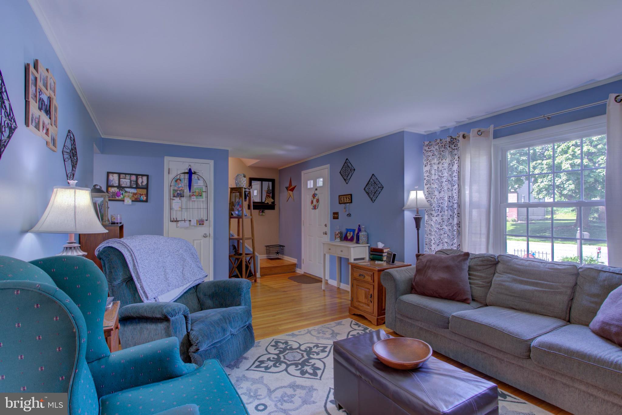 1628 Robert Road Lancaster, PA 17601 - Photo 6 of 28 Gallery Image 6