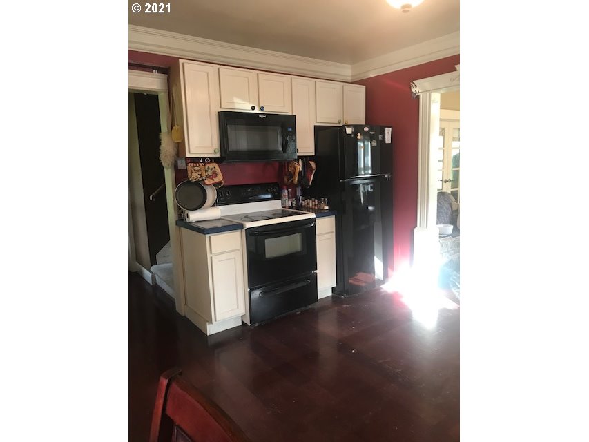 221 Umiker Road Castle Rock, WA 98611 - Photo 9 of 23 Gallery Image 9