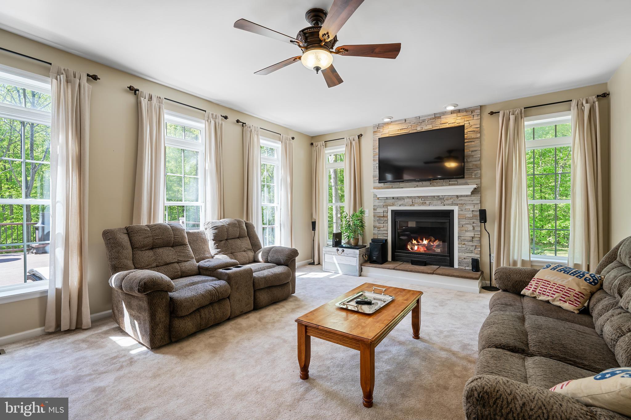 9361 Keyser Road Nokesville, VA 20181 - Photo 38 of 83 Cozy family room with gas fireplace