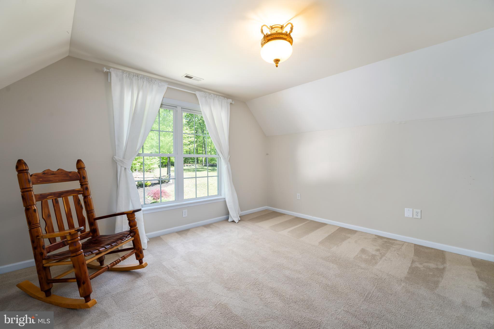 9361 Keyser Road Nokesville, VA 20181 - Photo 54 of 83 Luxe Primary Suite- sitting area