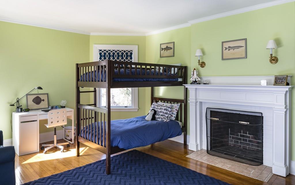 18 Spooner Road Brookline, MA 02467 - Photo 15 of 29