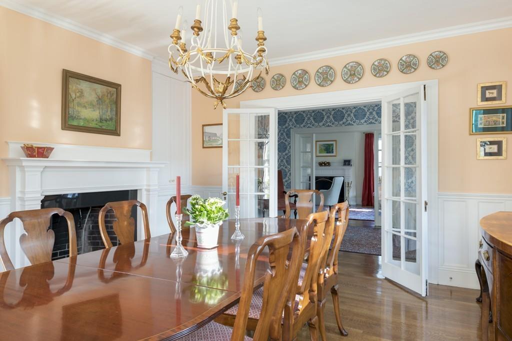 18 Spooner Road Brookline, MA 02467 - Photo 7 of 29